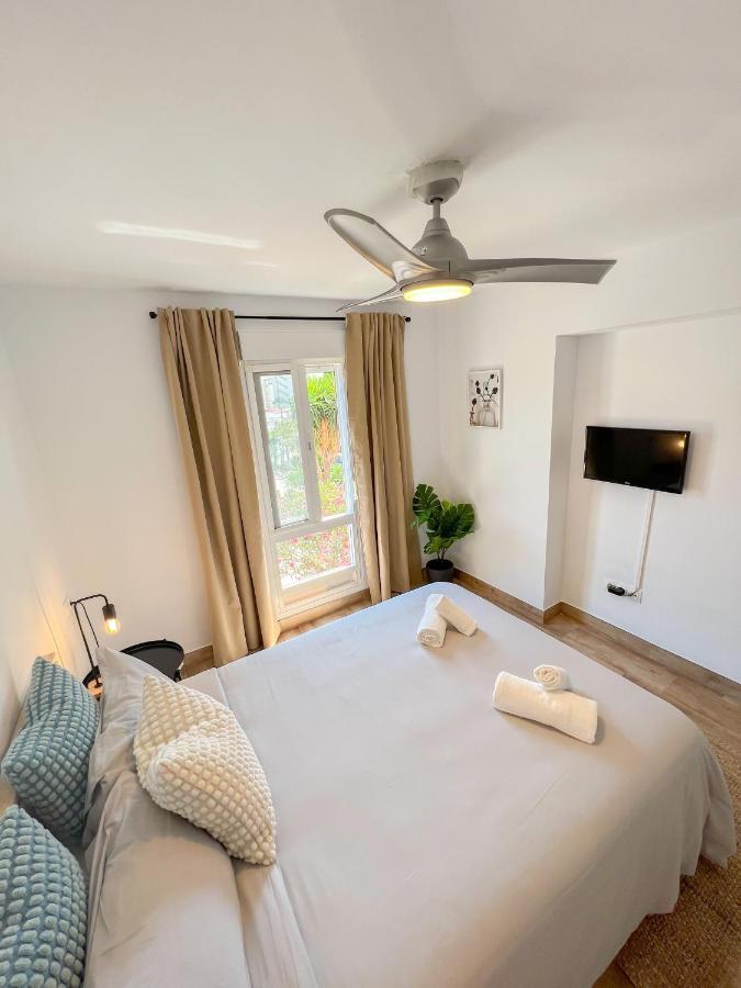 Bright & Cozy Apartment Acuario Beach&Pool Benalmadena Exterior photo