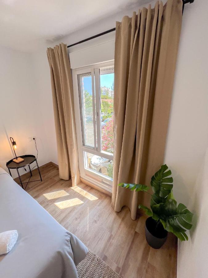Bright & Cozy Apartment Acuario Beach&Pool Benalmadena Exterior photo